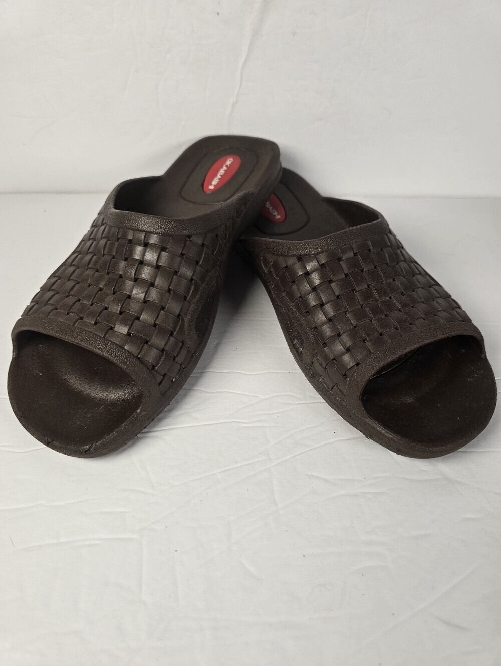 Okabashi Torino Men's Brown Slide Sandals With A Basket-Weave Design Size M/L